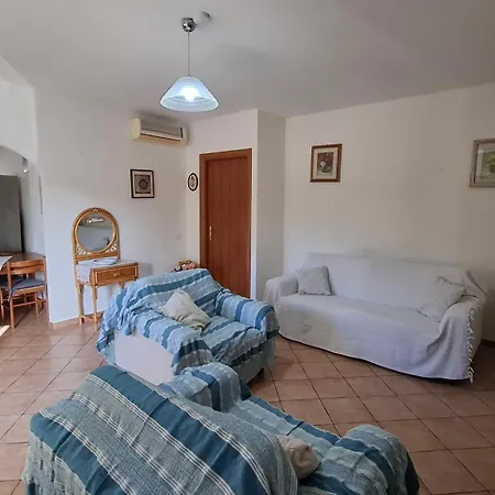 Nyaraló Casa Nonna Elvia Elvia's Grandma Dolianova