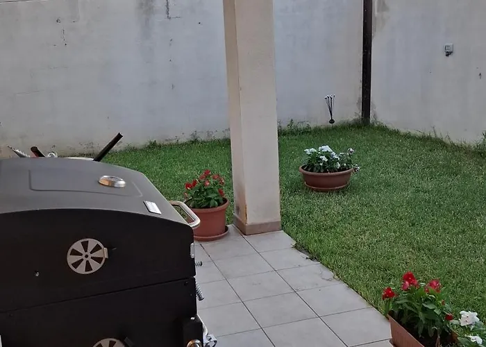 Casa Nonna Elvia Elvia's Grandma * Dolianova